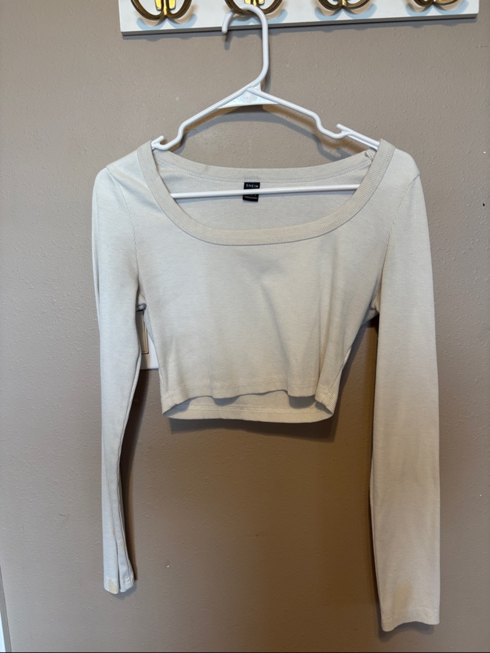 Ribbed Long-Sleeve Crop Top - White